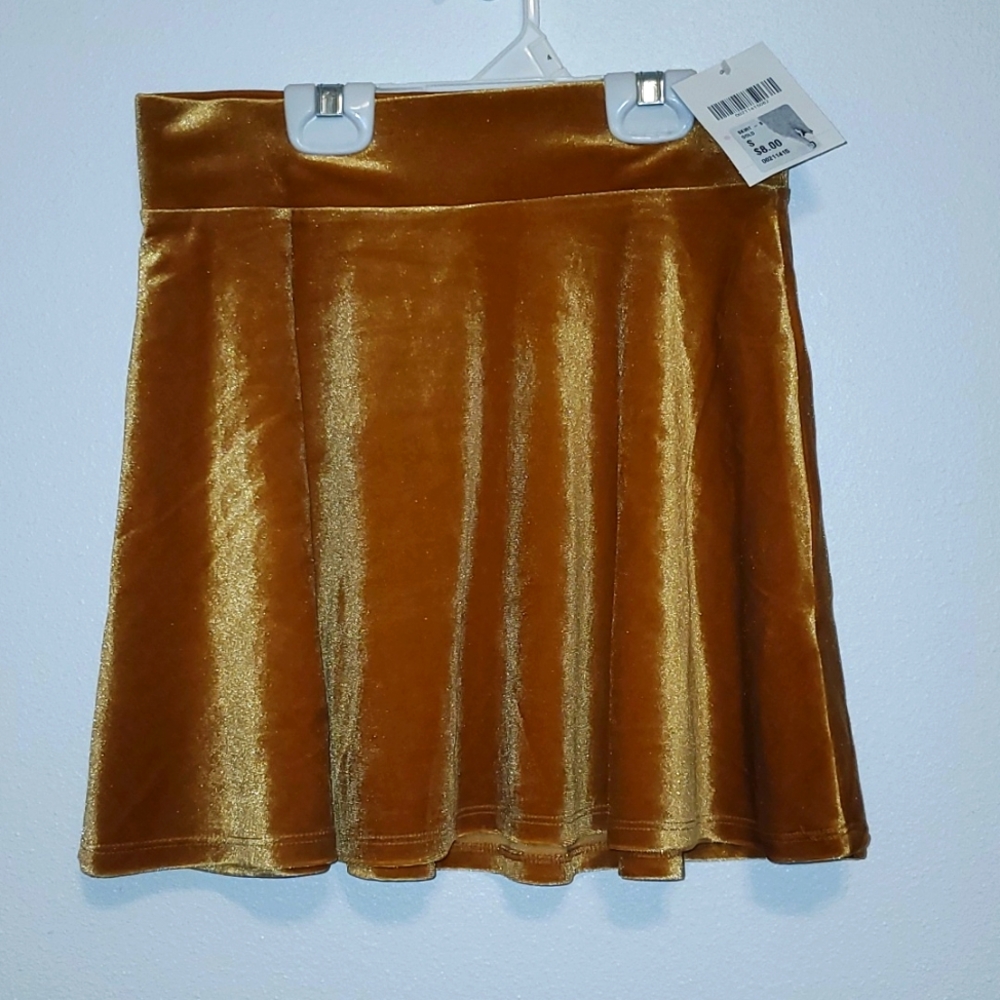 Gold velvet skirt